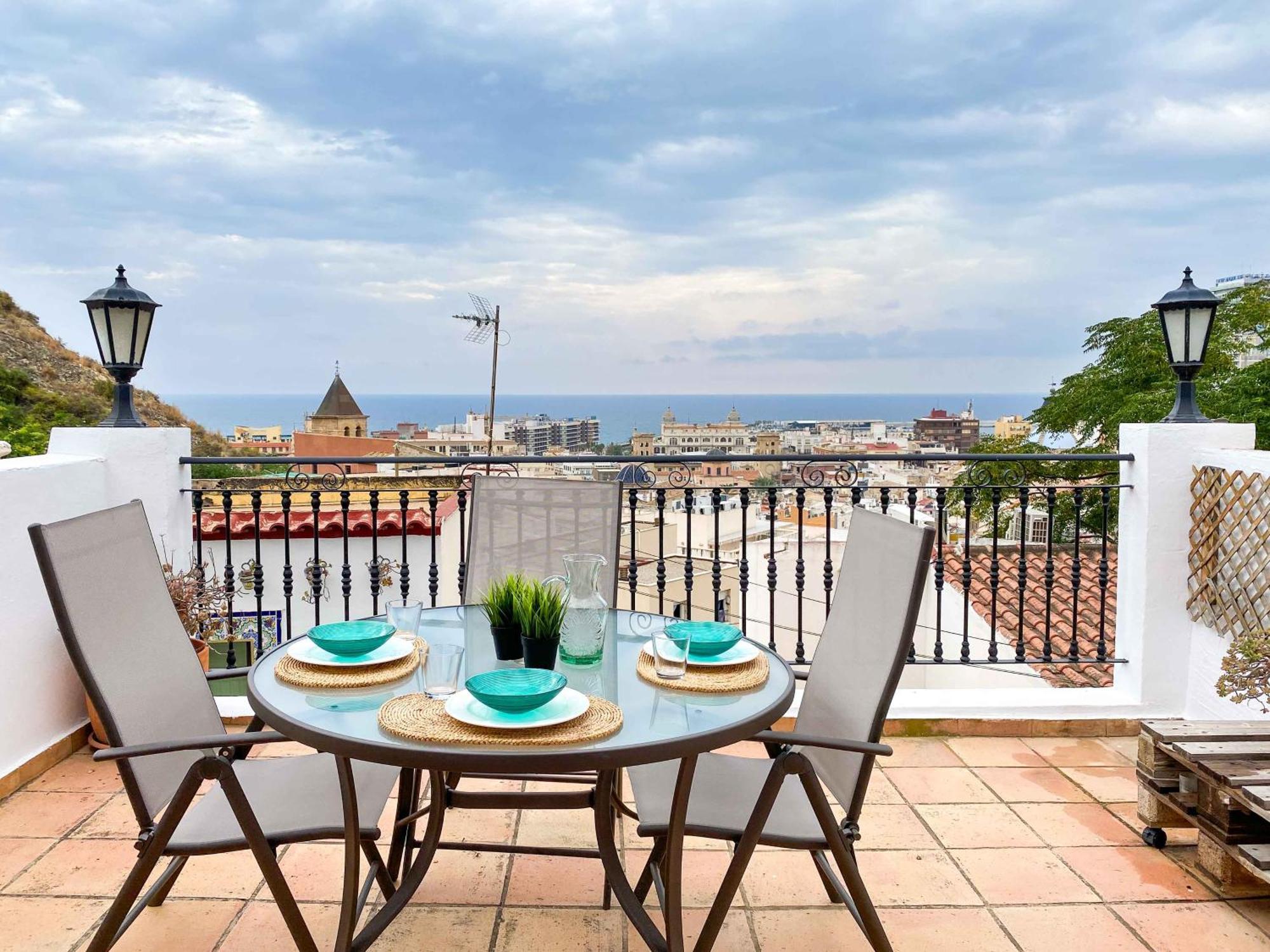 Casa Moll. Tradicion Y Bonitas Vistas De Аликанте Экстерьер фото